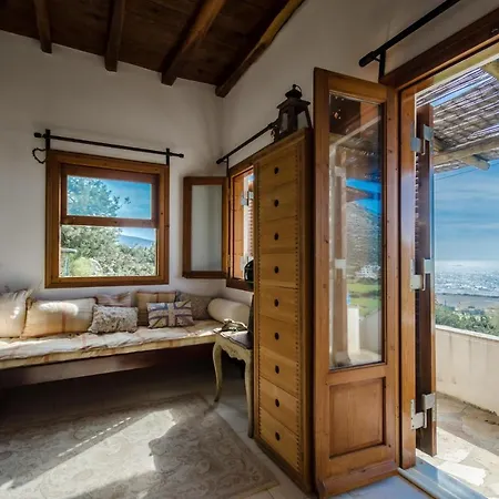 Sunstone Holiday House Ferienhaus